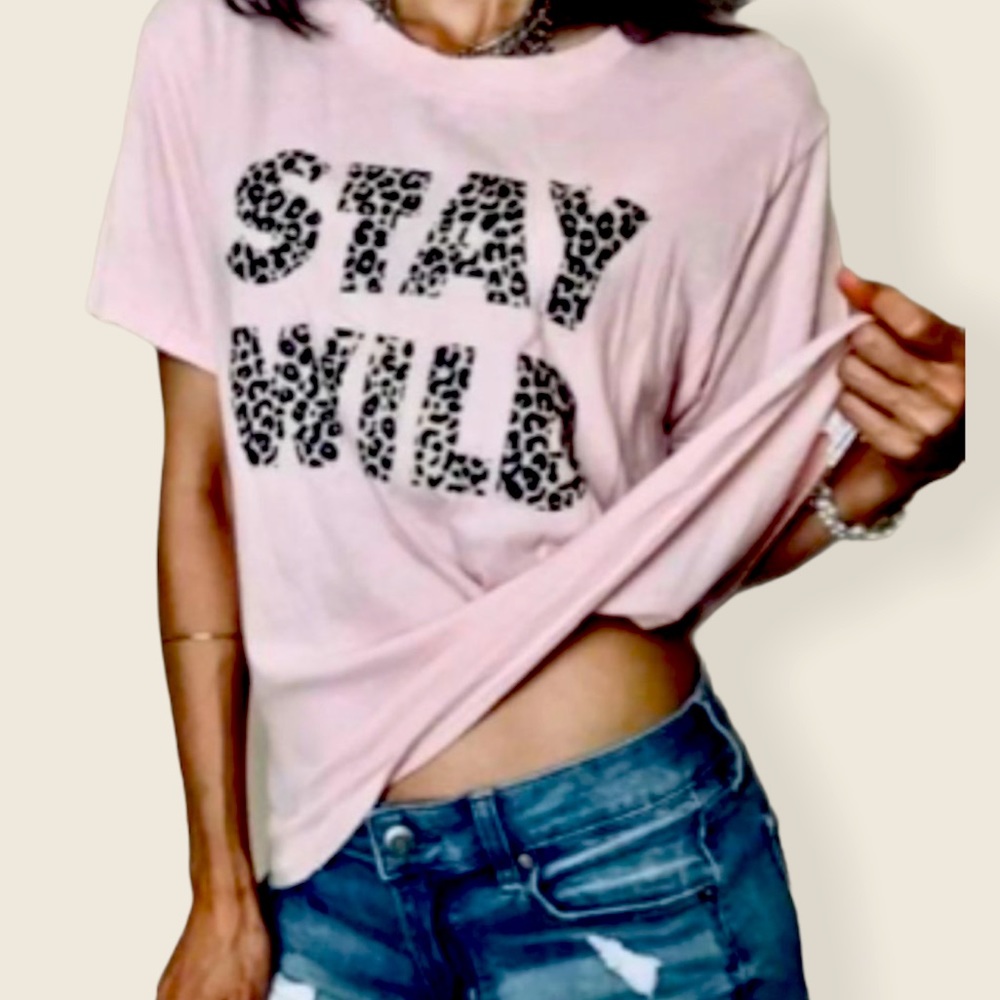 Wildfox STAY WILD tee size small animal print